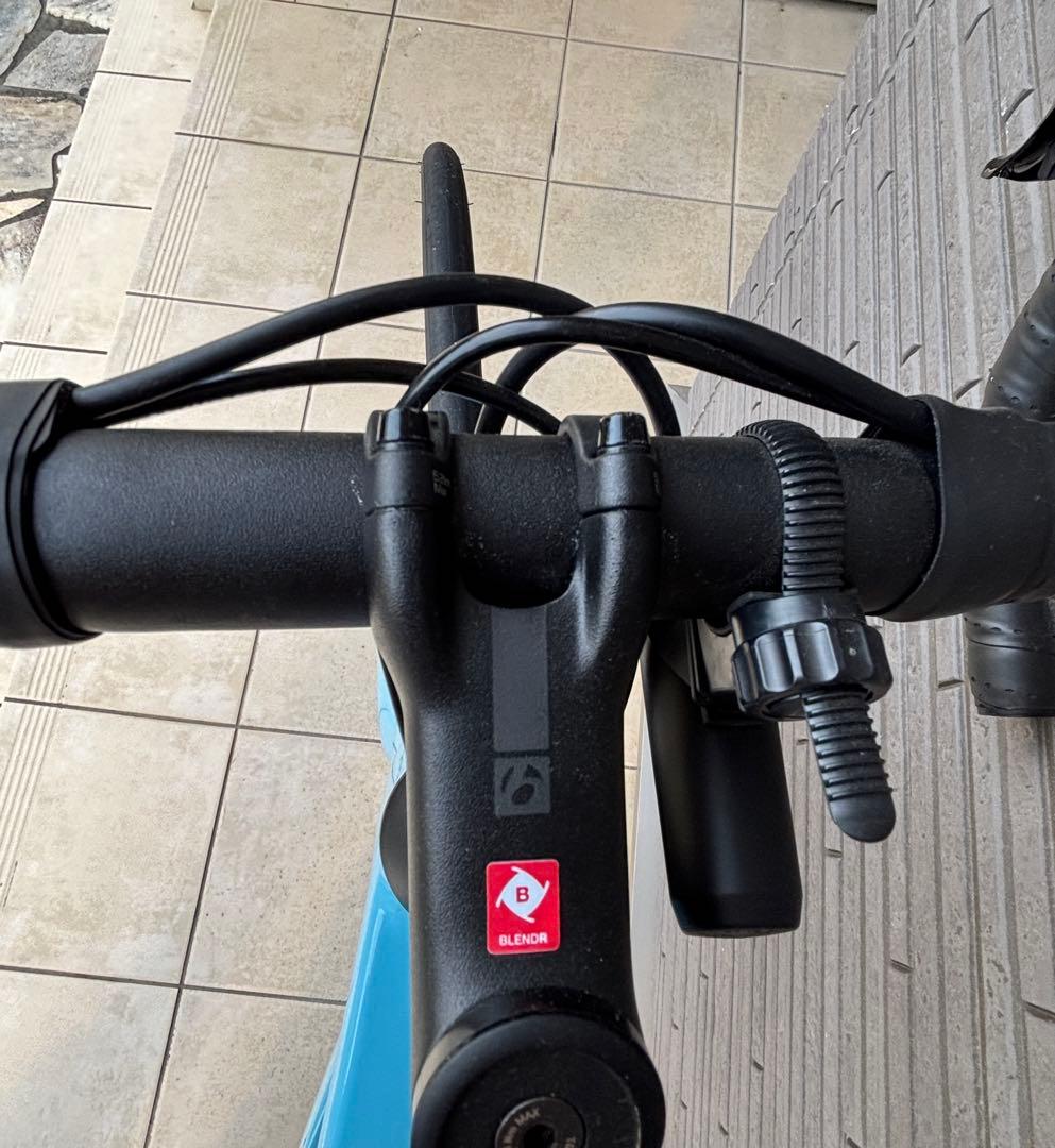 TREK モデル：emonda ALR5 2023 年式：2023年モデル