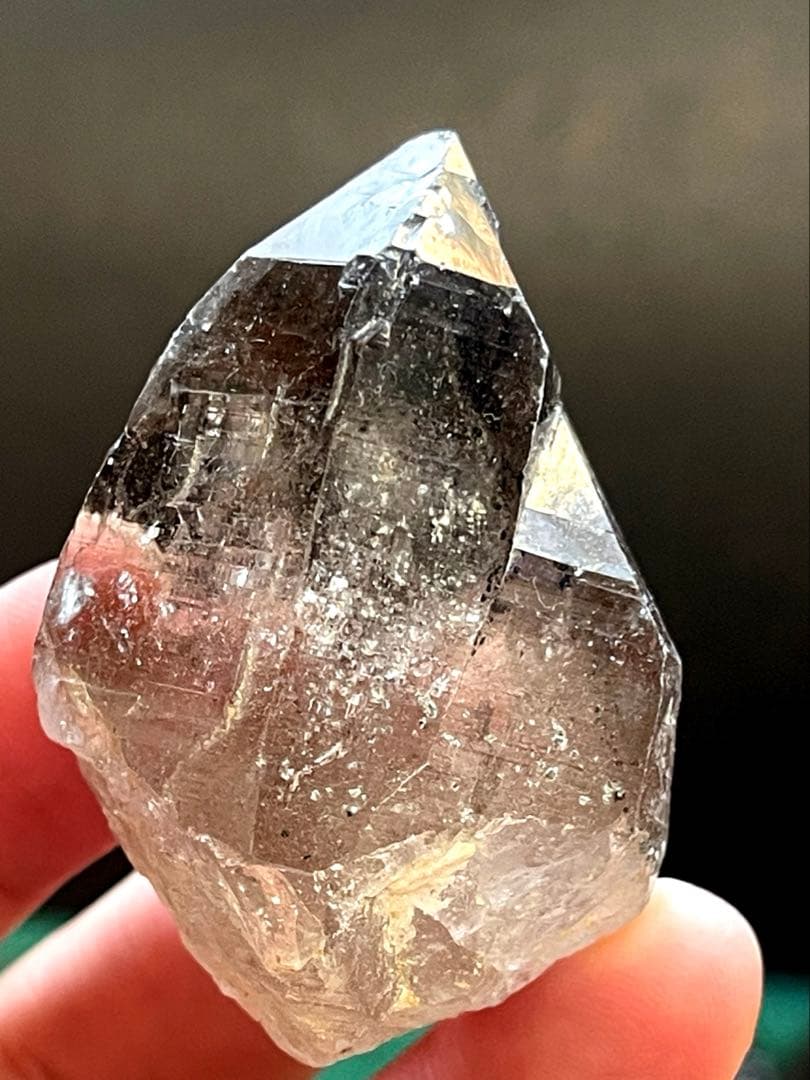 天然スモーキークォーツ・トルマリン　72　＋21点セットプリゼント・ベトナム産