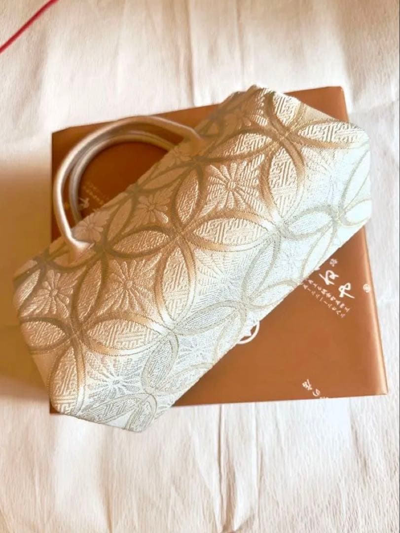⭐︎新品 定価約5万円 タグ付き きねや マチ広小町袋 正絹 ホワイト系