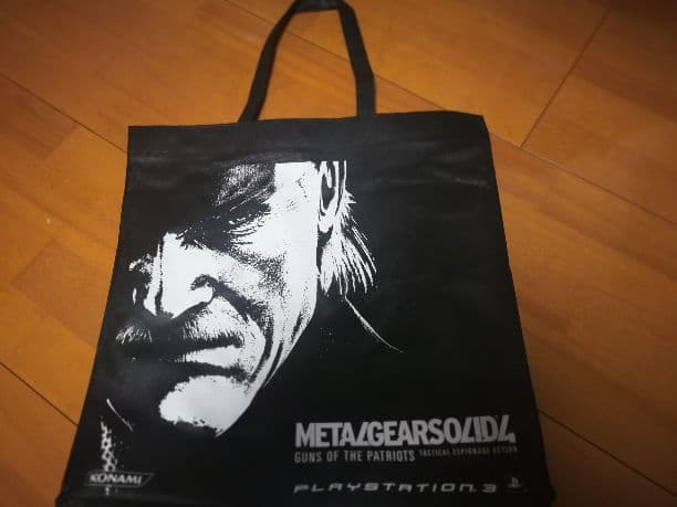 【PS3】メタルギアソリッド4 リミテッドエディション 購入特典非売品2点付き