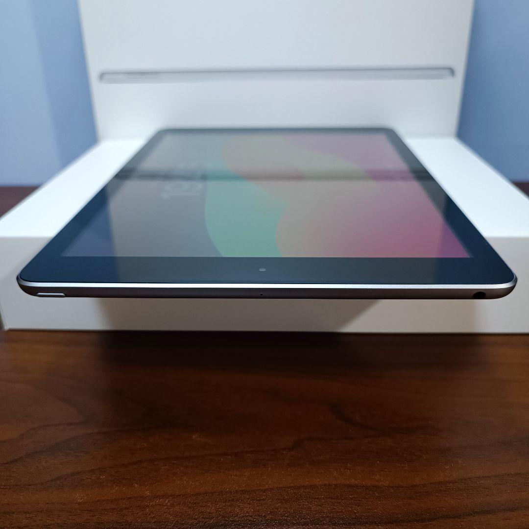 (美品) iPad 9.7 第6世代 WiFi 32GB