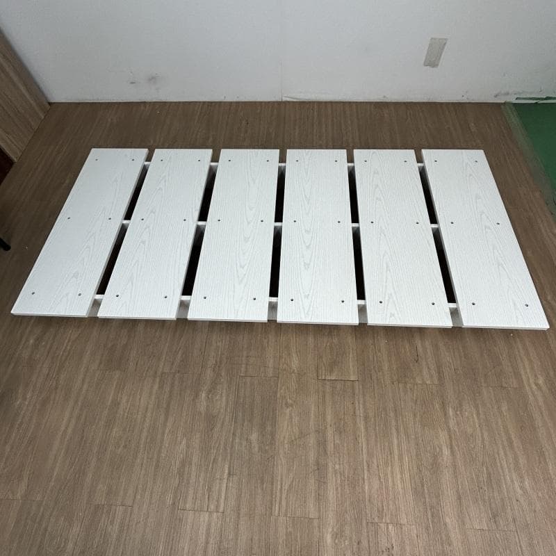 №6039【新品】重厚感たっぷりの木製シングルベッドフレーム【OUTLET】