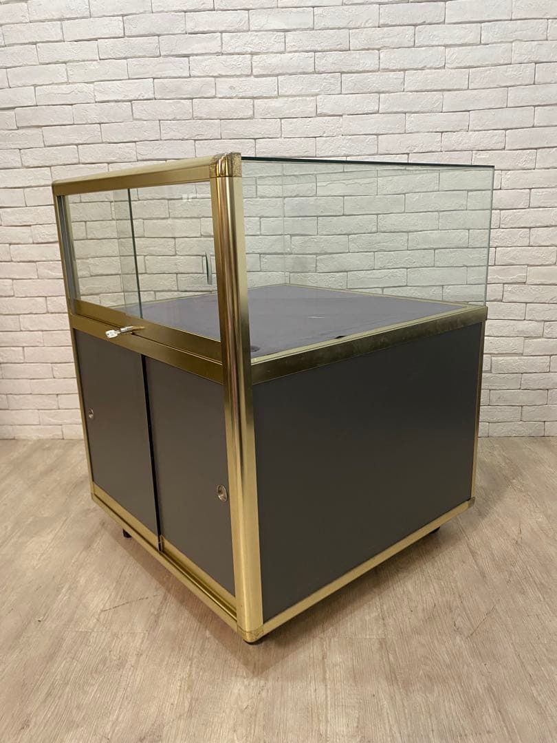 【東京都内23区配送無料】　ショーケース　陳列ケース　ガラス棚　展示　什器　店舗