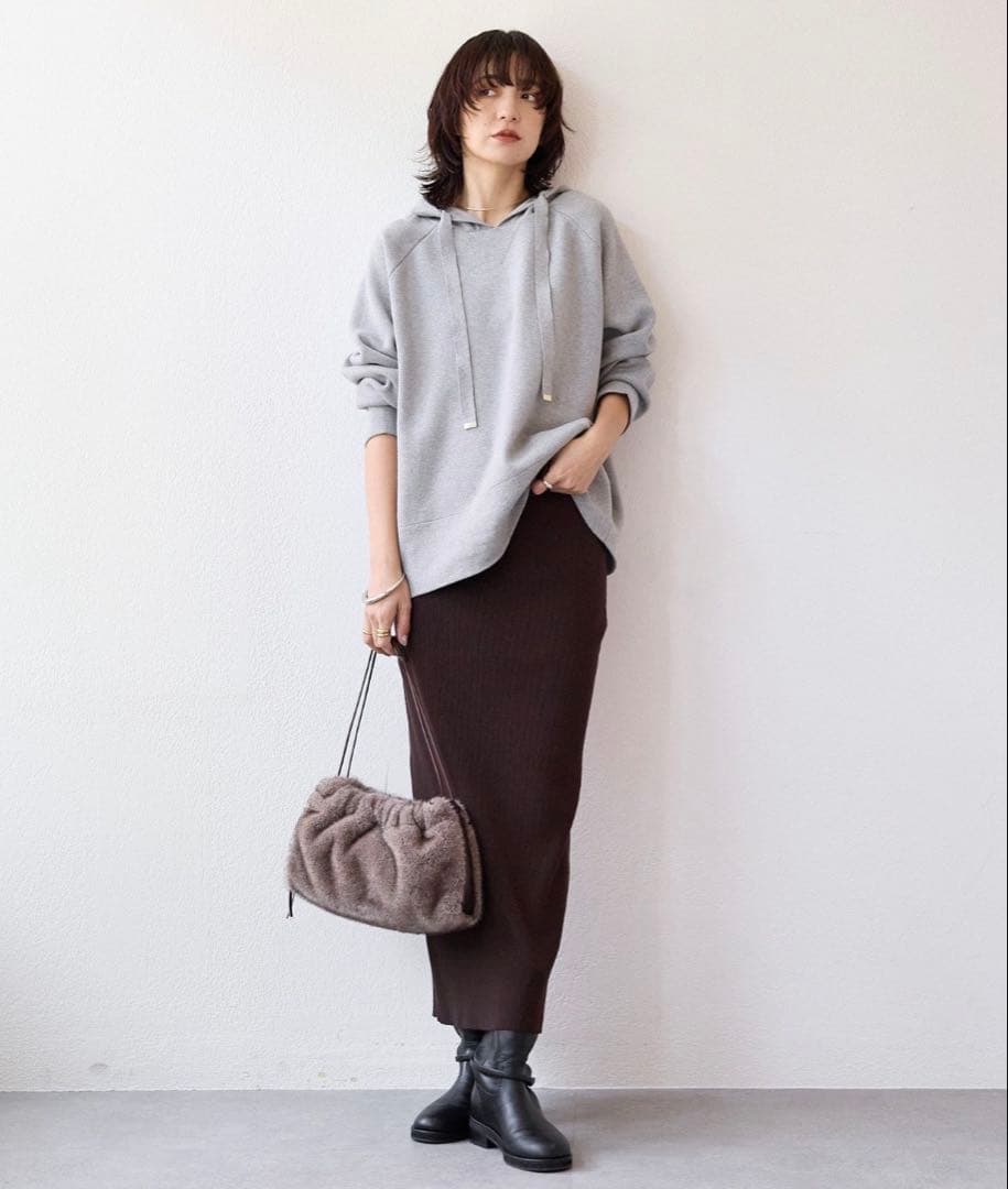 パーカー風ニット　超美品　2.2万　今季新作