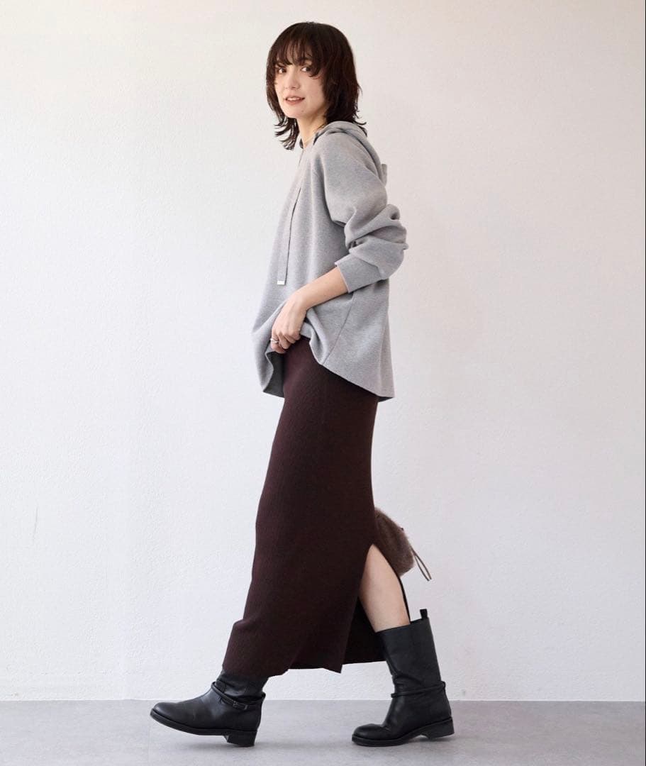 パーカー風ニット　超美品　2.2万　今季新作