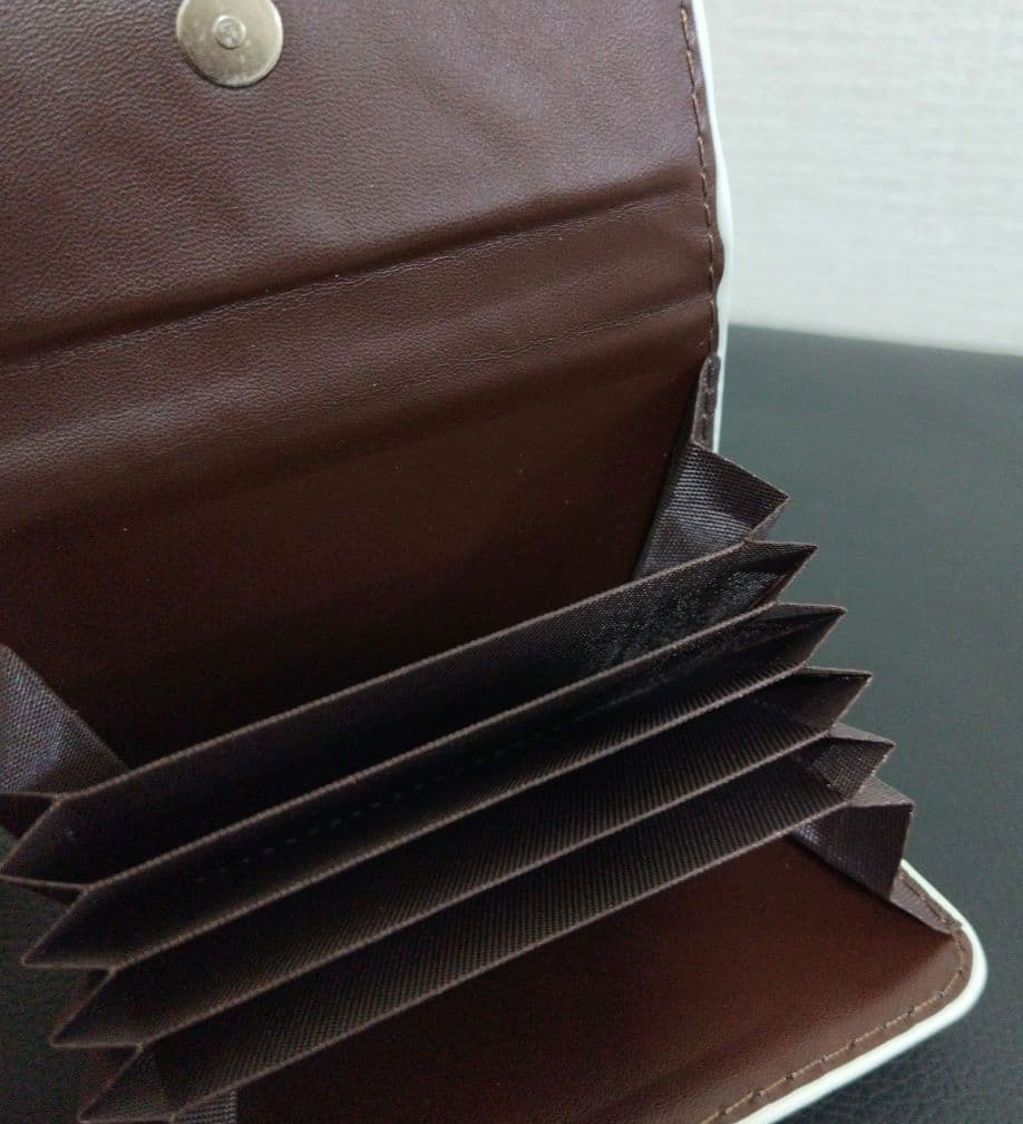 ノベルティ　カードケース