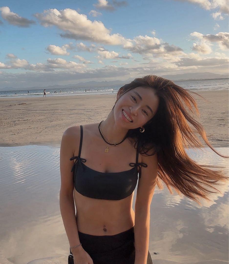 アリシアスタン　ALEXIA STAM リボン　ビキニ　トップス 2025ss