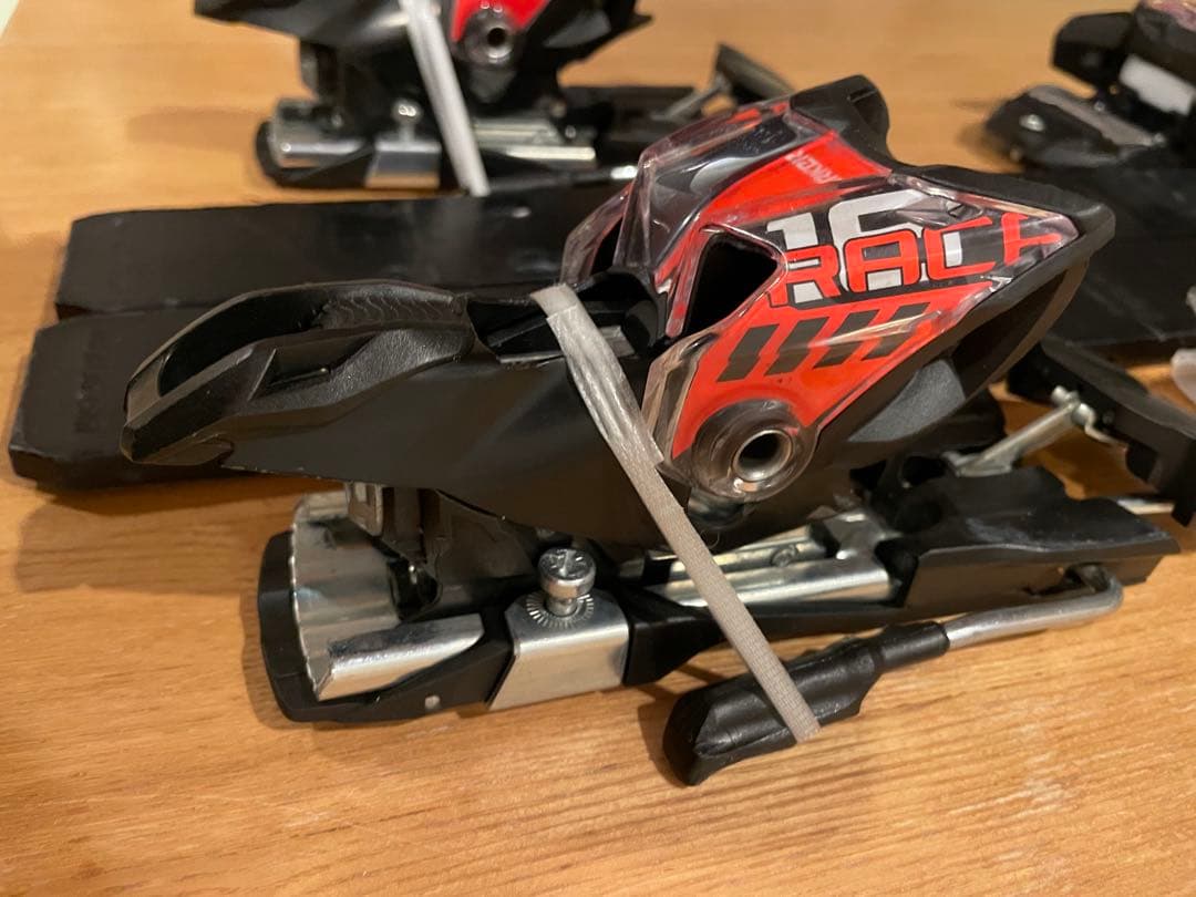 24マーカーXCOMP16ビンディング 24オガサカFM585プレート