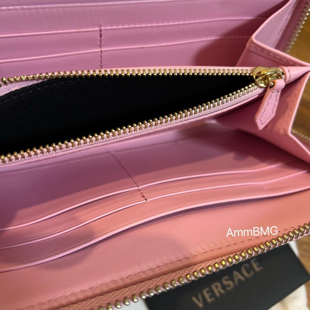 お*ん様 新品 VERSACE ヴェルサーチェ ラ メドゥーサ さくら　長財布