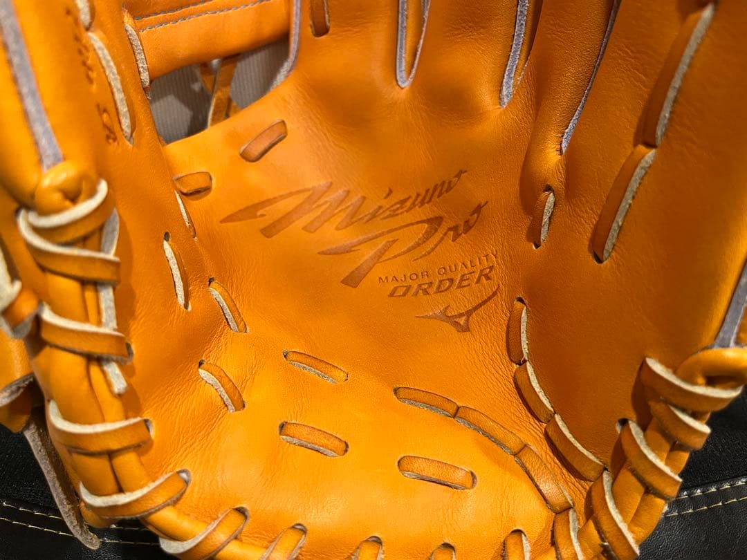 【極美品】MizunoPro ミズノプロ オーダー 軟式内野用グラブ サイズ10