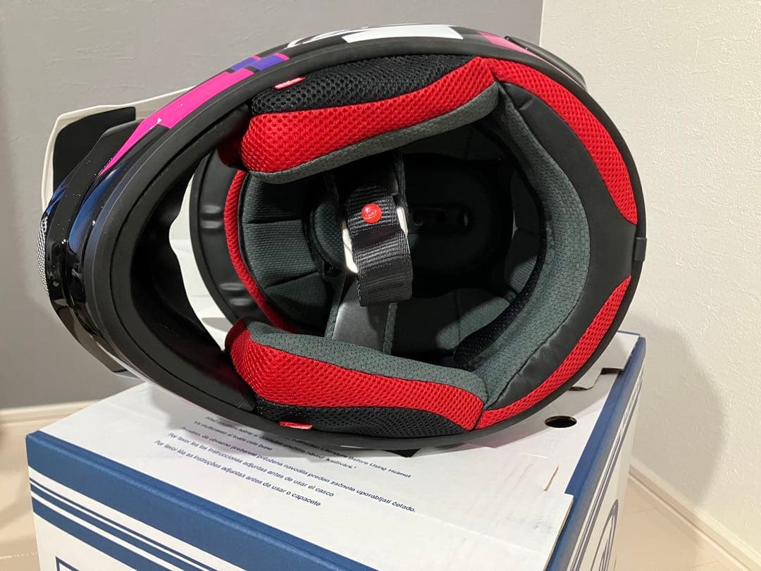 新品未使用Arai アライV-CROSS4 BATTLEバトル ヘルメット XL