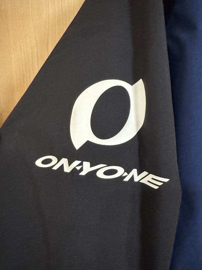 2024宇都宮ジャパンカップ スタッフジャケット　おまけのストラップ付き