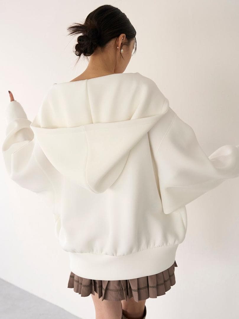 【新品】SNIDEL ボリュームパーカー IVR フリーサイズ