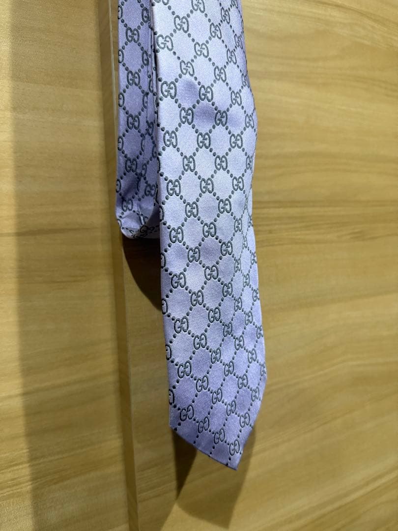 GUCCIネクタイ サンダル　パンツ　３点セット