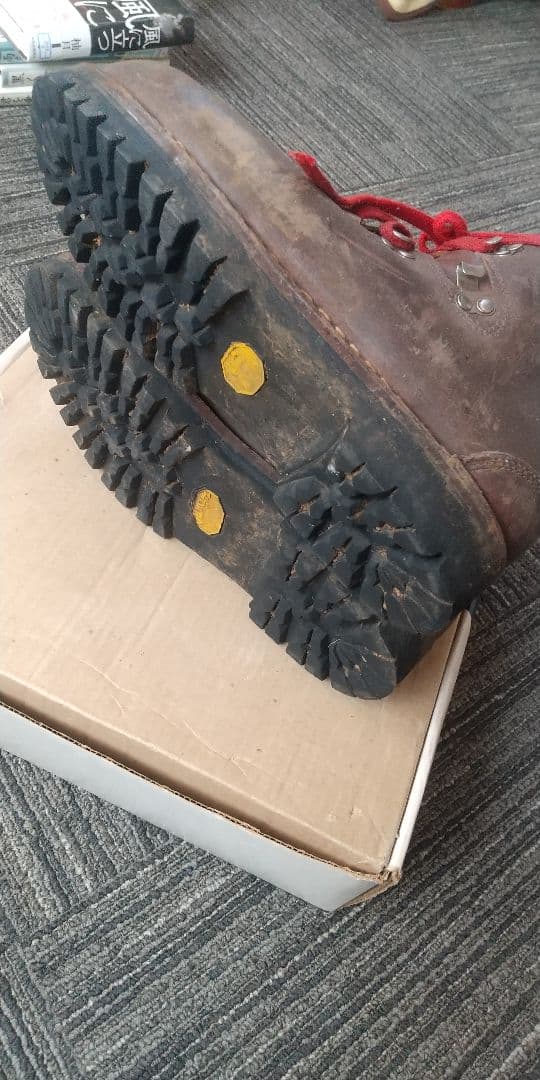 美品・堅牢 オールレザー製トレッキングブーツ サイズ27cm