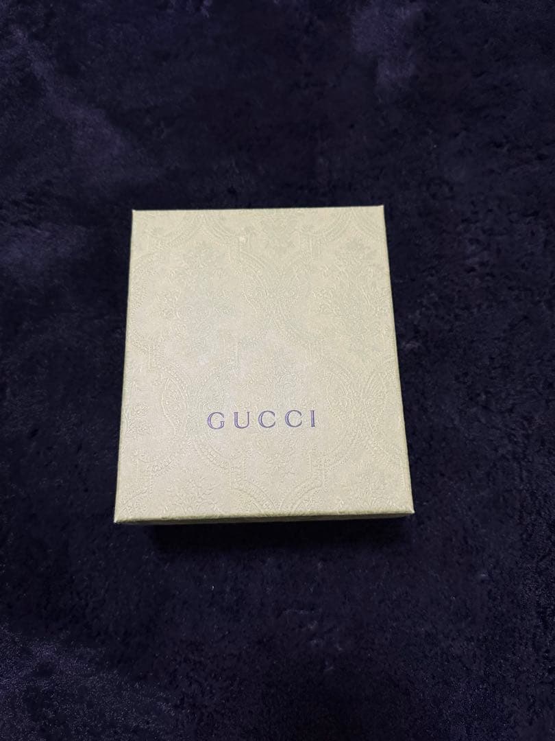 GUCCI チェリー装飾 二つ折り財布