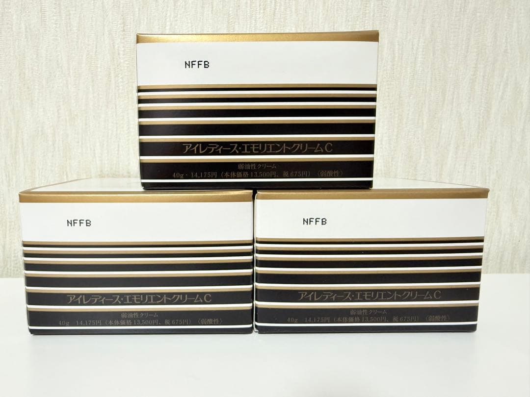 はるちゃん　アイレディース エモリエントクリームC ×8個セット