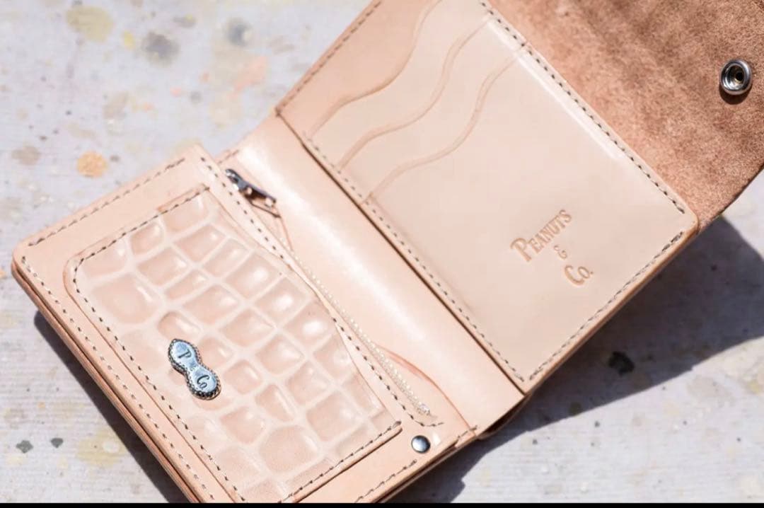 PEANUTS MIDDLE TRACKER WALLET（HP 限定販売)