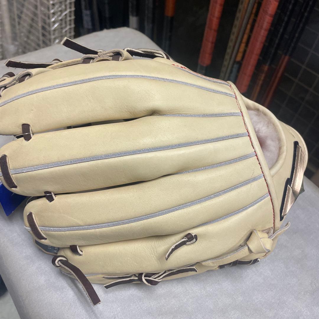 Global Elite 硬式グローブ