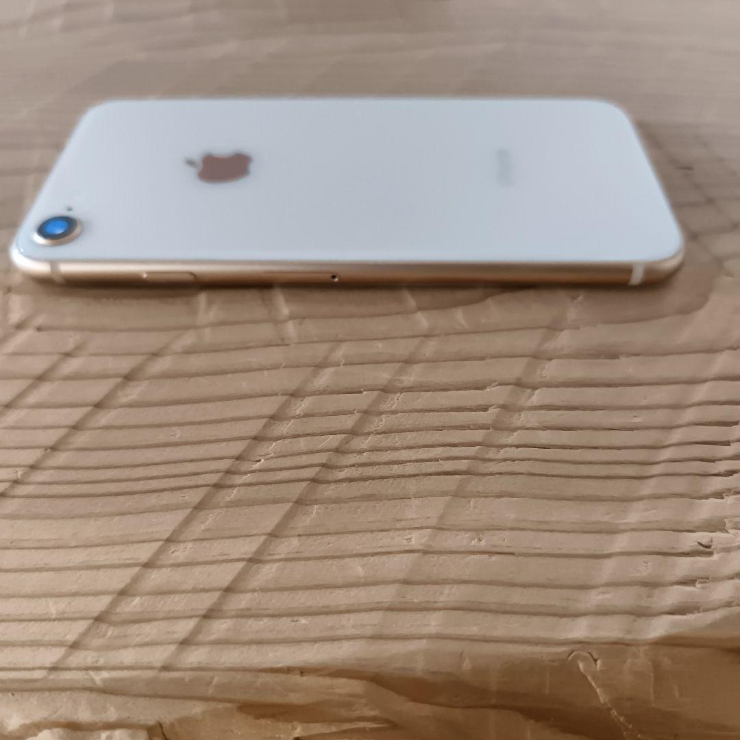 Apple iPhone 8 64GB ゴールド 本体