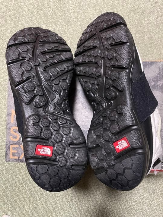 the north face ノースフェイスtraction lite moc