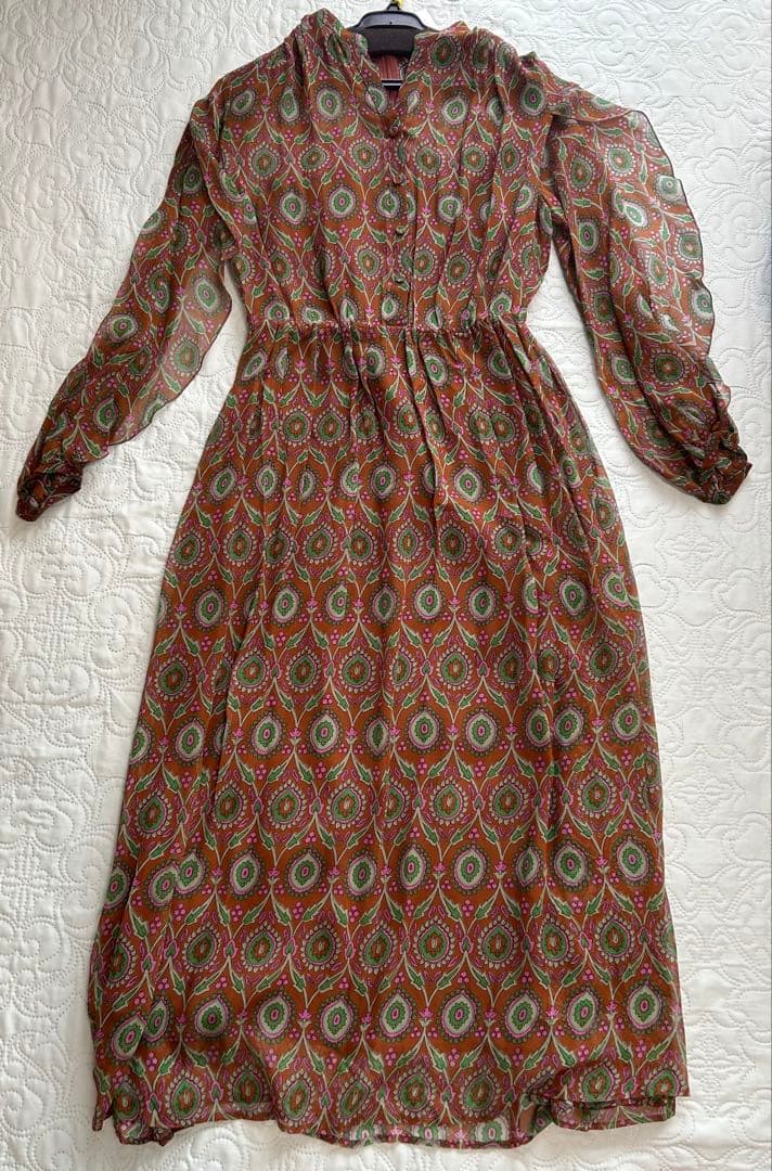 タペストリープリントラッフル ワンピース