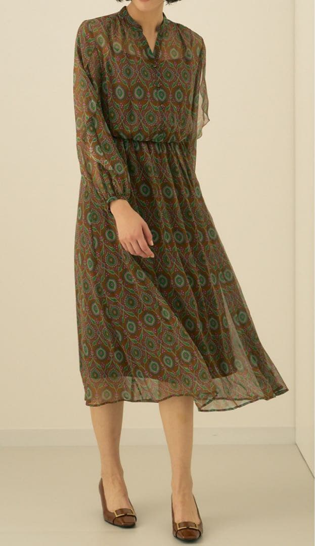 タペストリープリントラッフル ワンピース