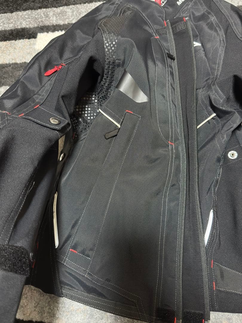 クシタニ　コンテンドジャケット2024 Lサイズ