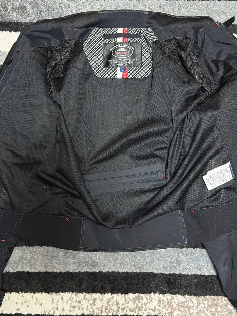 クシタニ　コンテンドジャケット2024 Lサイズ