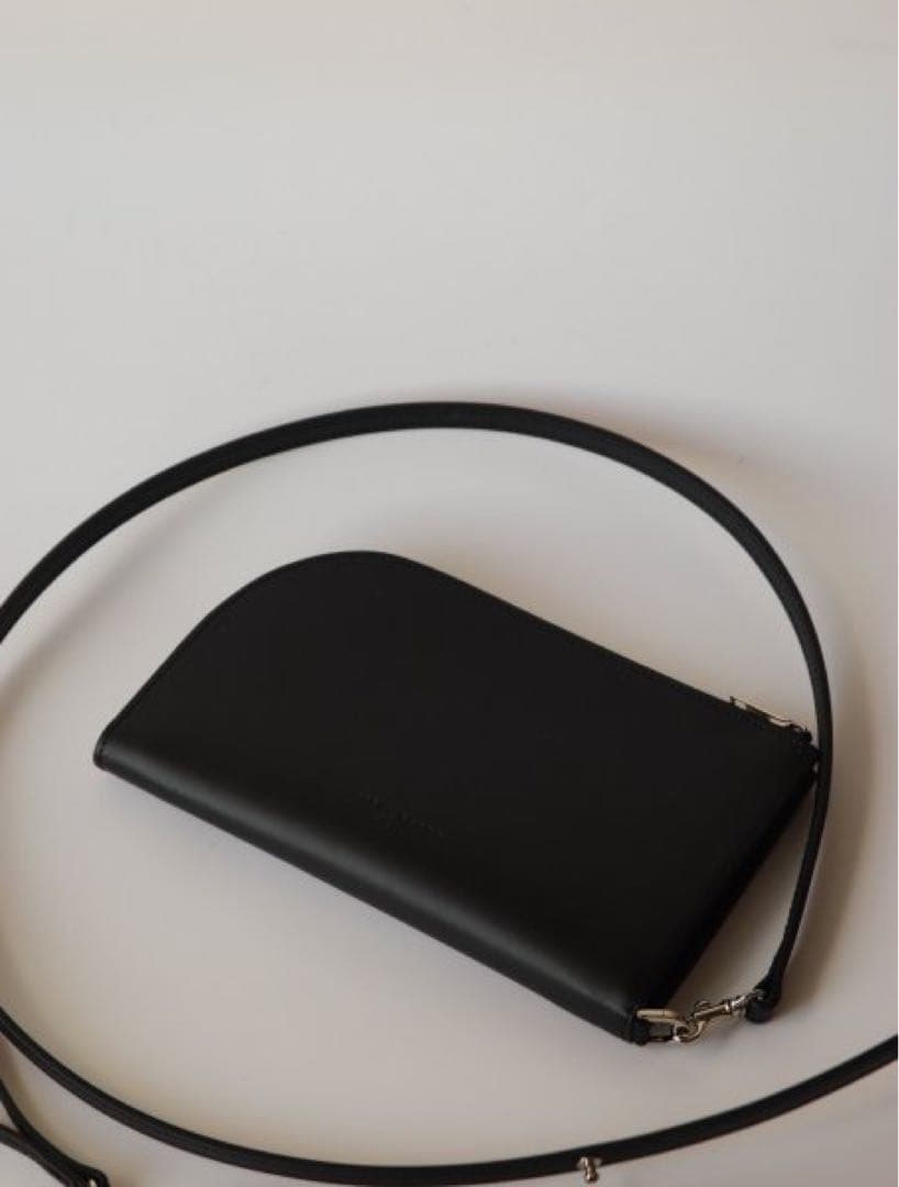 小物 URBAN BOBBY SUBWAY pouch/ BLACK