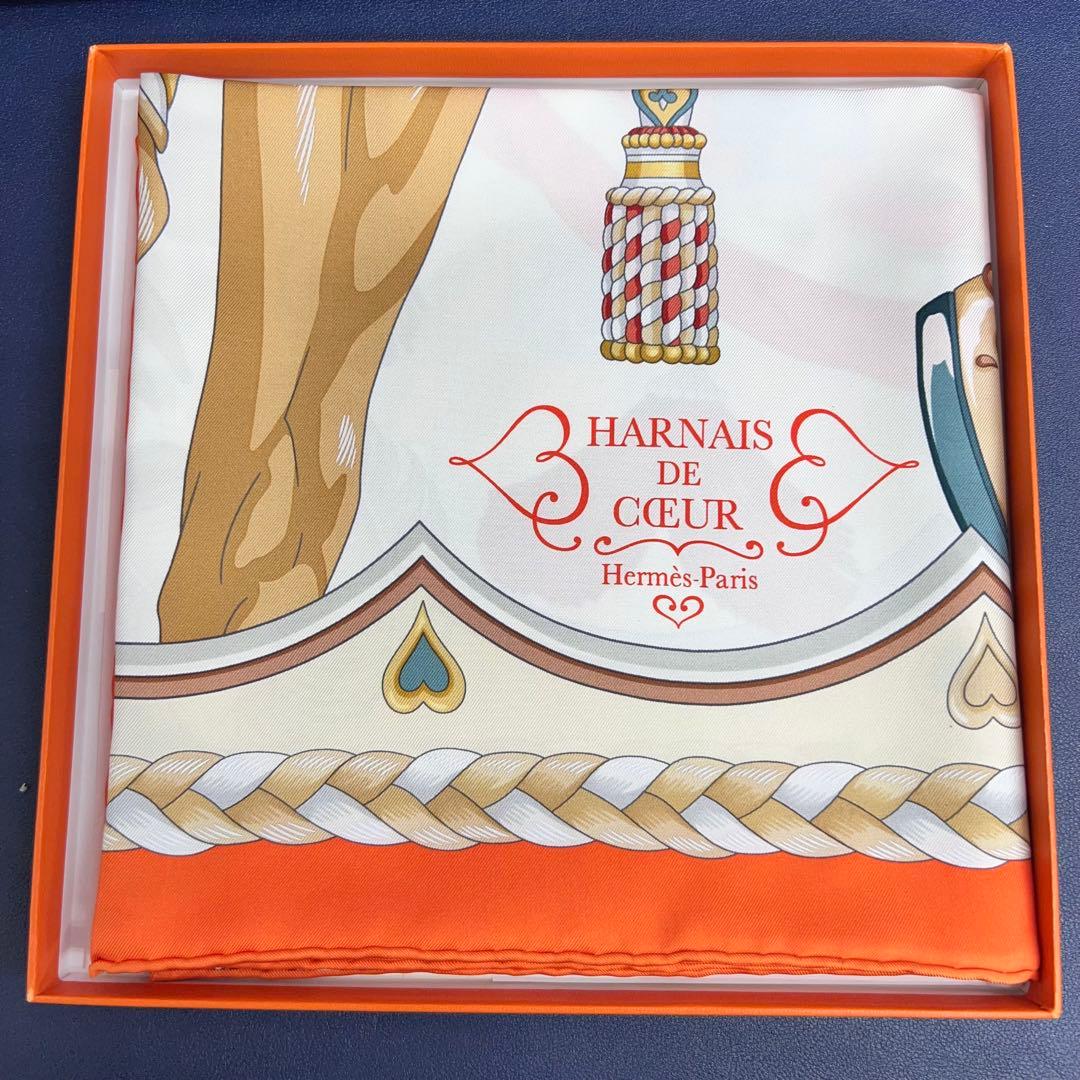 Hermès HARNAS DE CŒUR スカーフ 90x90cm