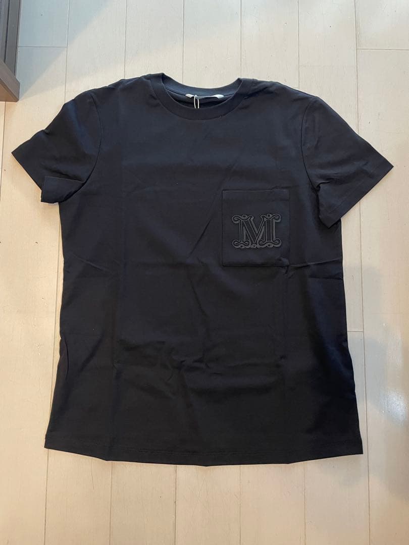 Max Mara 胸ポケットロゴ Tシャツ