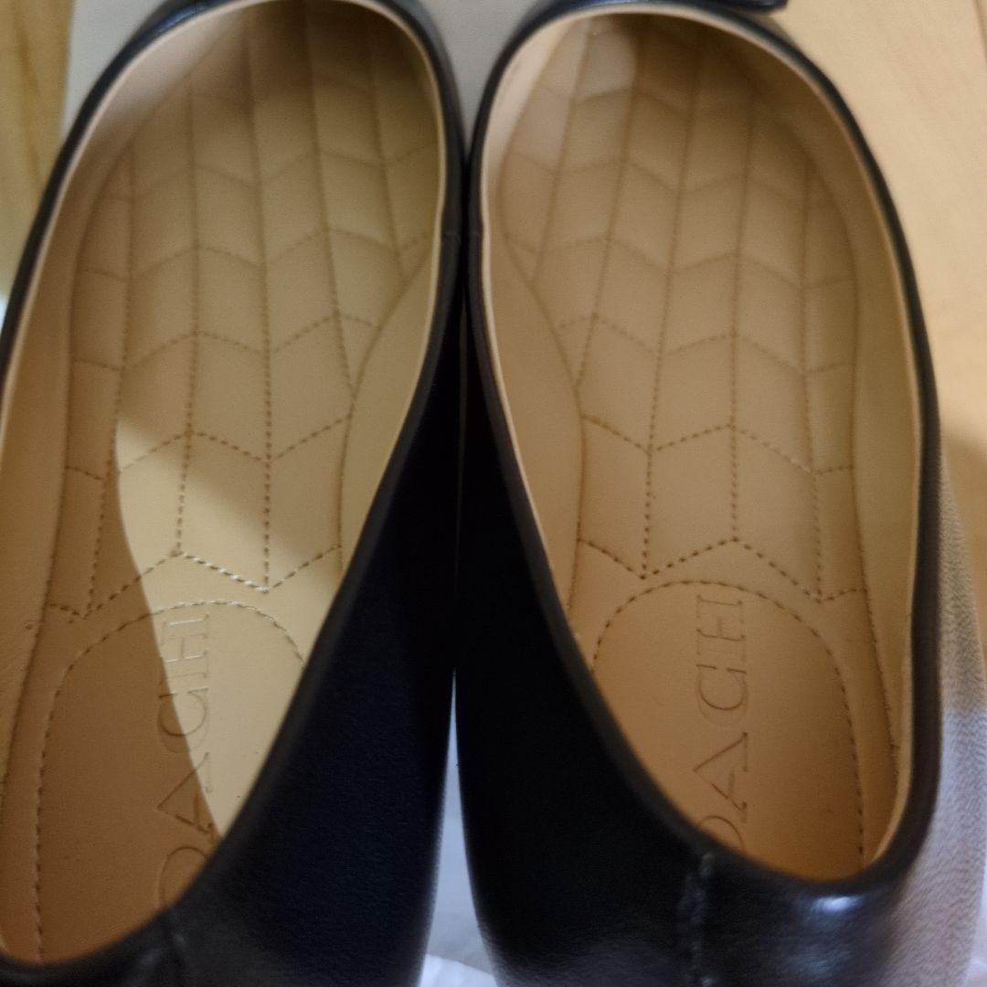 COACH ブラック フラットシューズ6.5C（37）