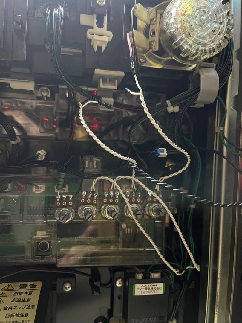 VERSUS バーサス 5号機 実機 送料無料 不要機、無段階ボリューム付