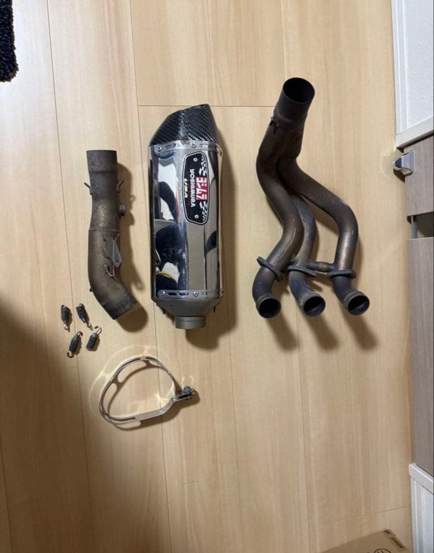 USヨシムラ　フルエキマフラー　XSR900