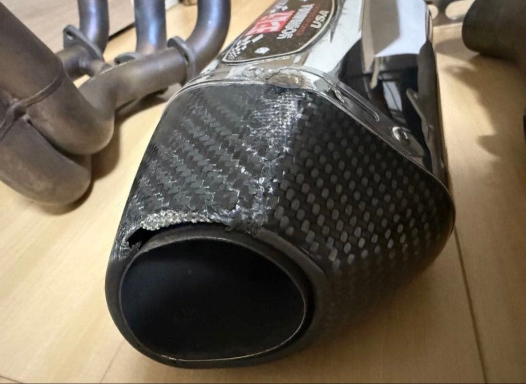 USヨシムラ　フルエキマフラー　XSR900