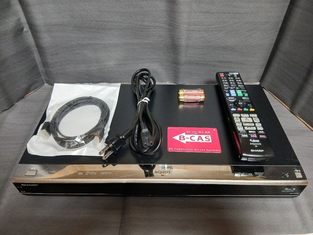 500GB シャープ AQUOS BDレコーダー☆BD-W560☆リモコン付