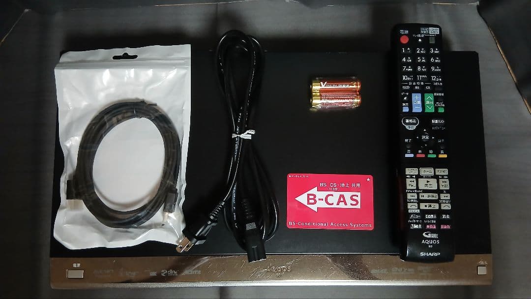 500GB シャープ AQUOS BDレコーダー☆BD-W560☆リモコン付