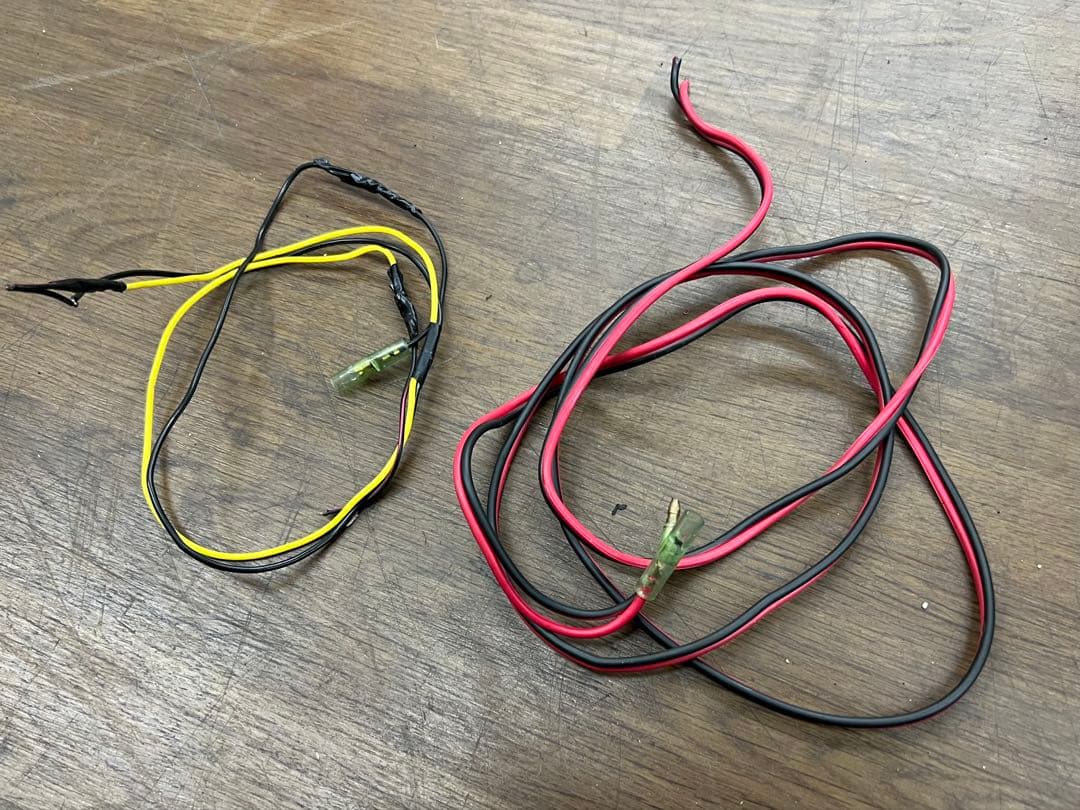 トヨタ クラウン220系 自動ドアロックシステムの配線と部品一式