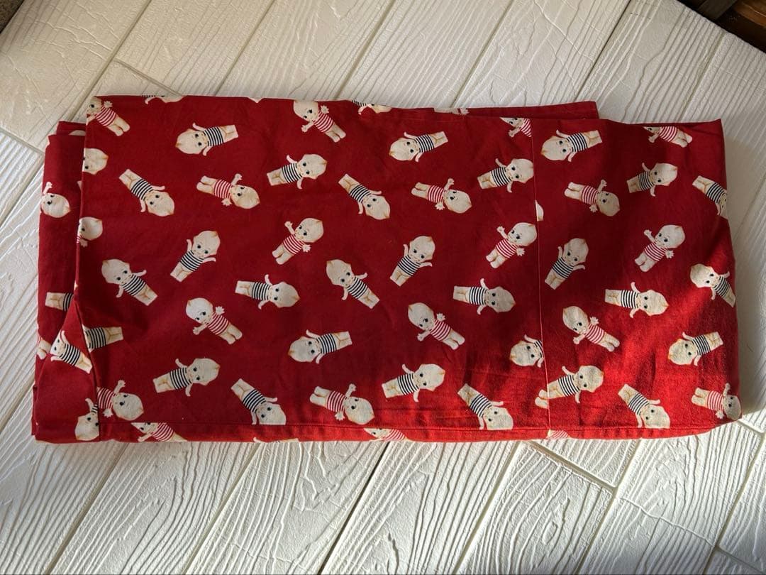 キューピー柄　小紋着物　洗える着物　赤　レア　綿