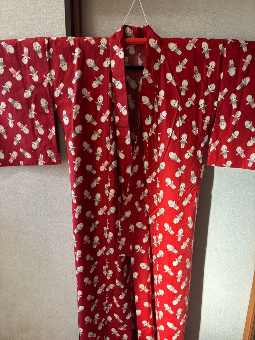 キューピー柄　小紋着物　洗える着物　赤　レア　綿