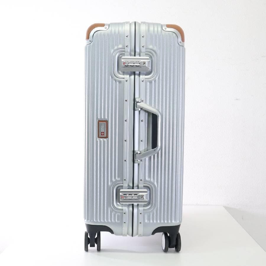 値下展示品 スイスミリタリー プレミアムCタイプ シルバー 64L スーツケース