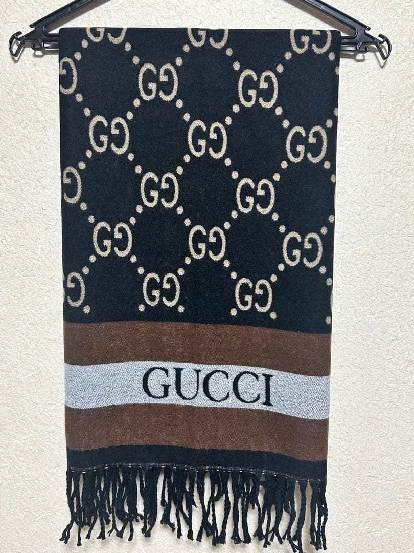 グッチ マフラー ブラック