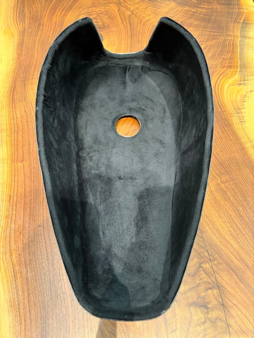 アイオロス　サイモンカスタム　タンクカバー