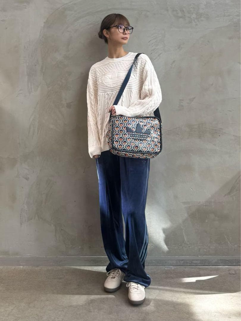 新品 アディダスオリジナルス ベッケンバウアー ベロア トラックパンツ XL