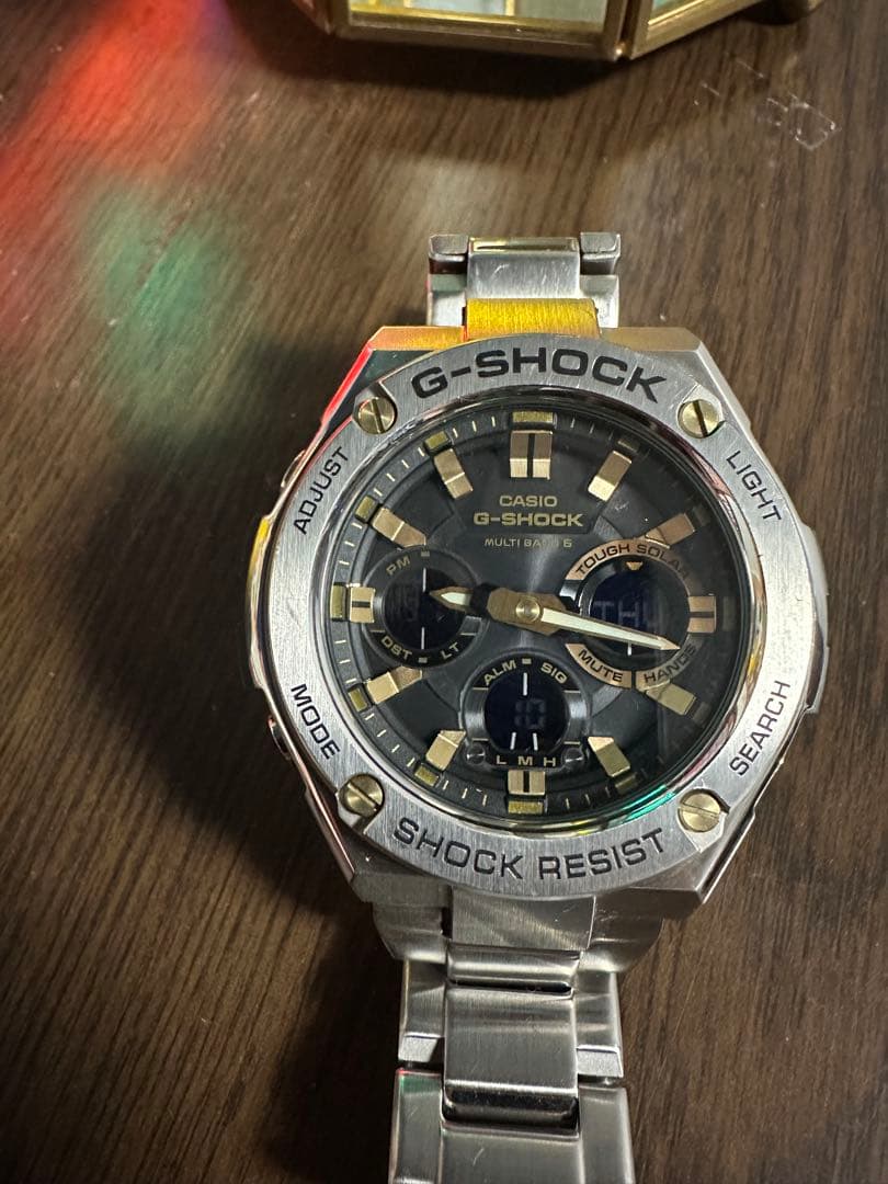 G-SHOCK ジースチール　GST W110D Gショック