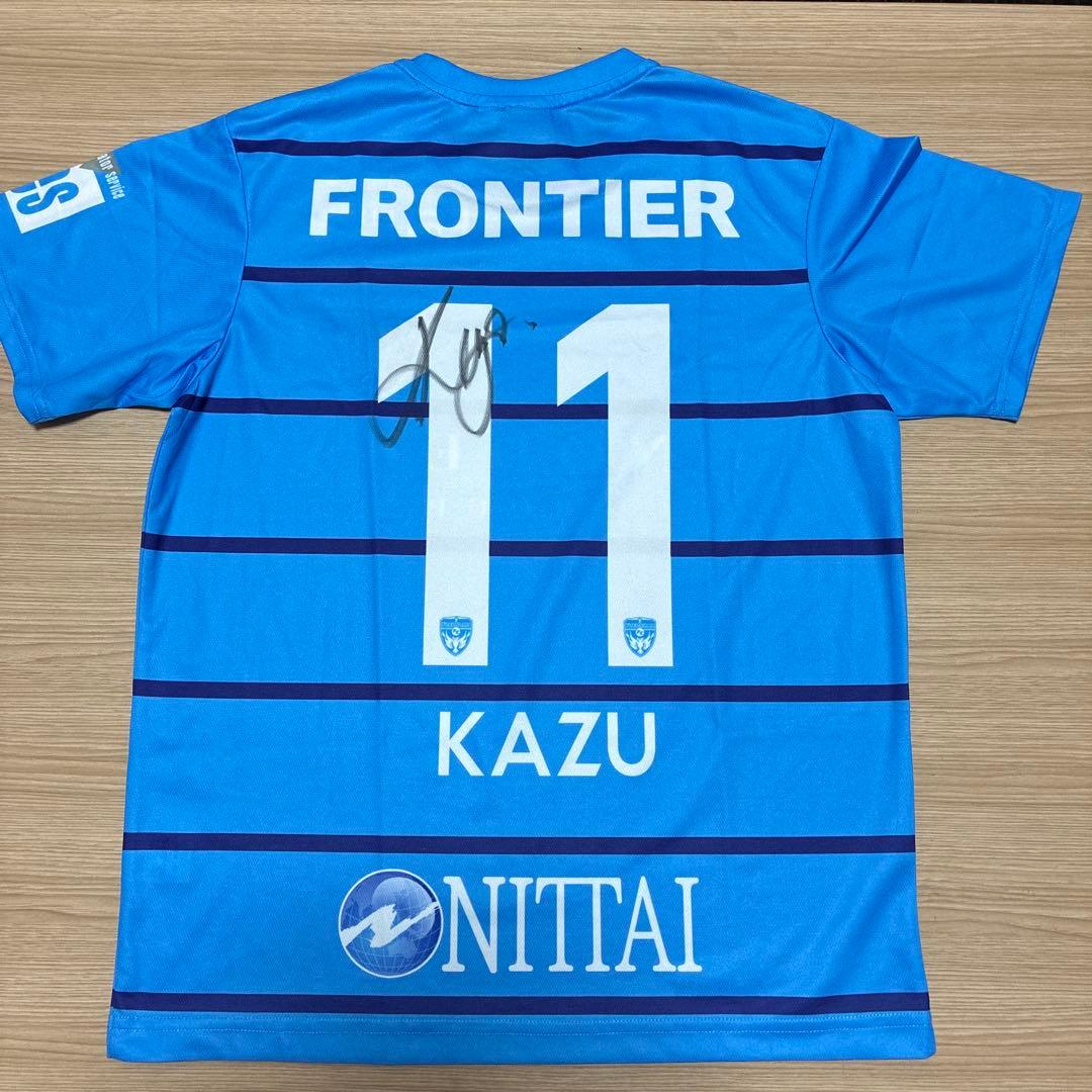 FRONTIER KAZU サイン入りシャツ 11番