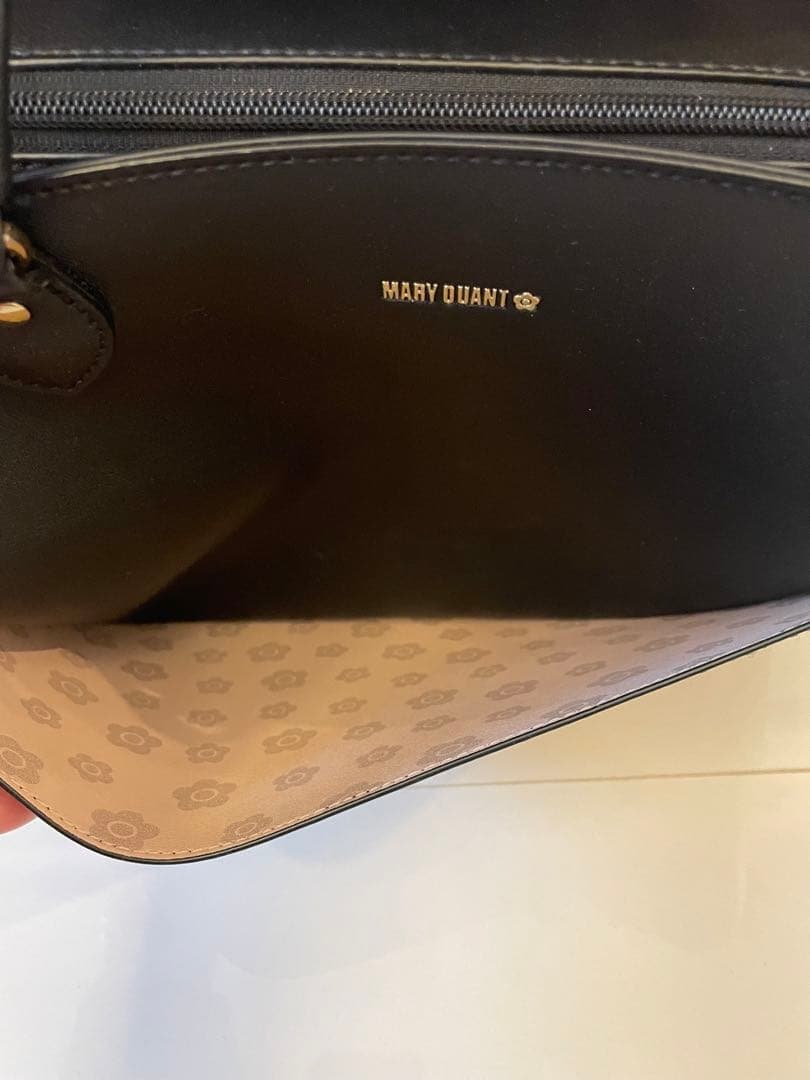 マリークワント フラップサイドデイジー トートバッグ 自立