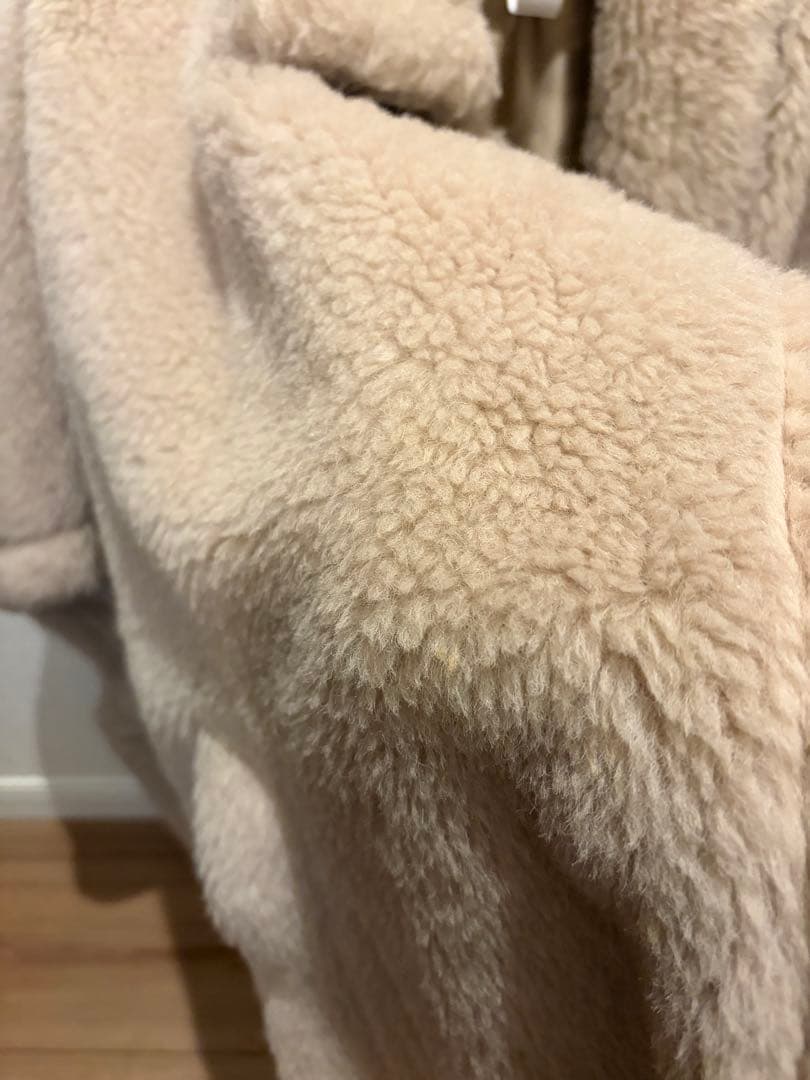 【美品】TEBE テディベアケープ サンド　ポンチョ