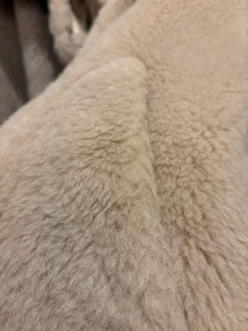 【美品】TEBE テディベアケープ サンド　ポンチョ